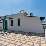 Sea View Penthouse-attico
