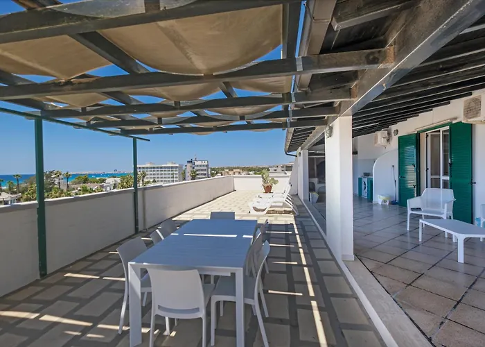 Sea View Penthouse-attico